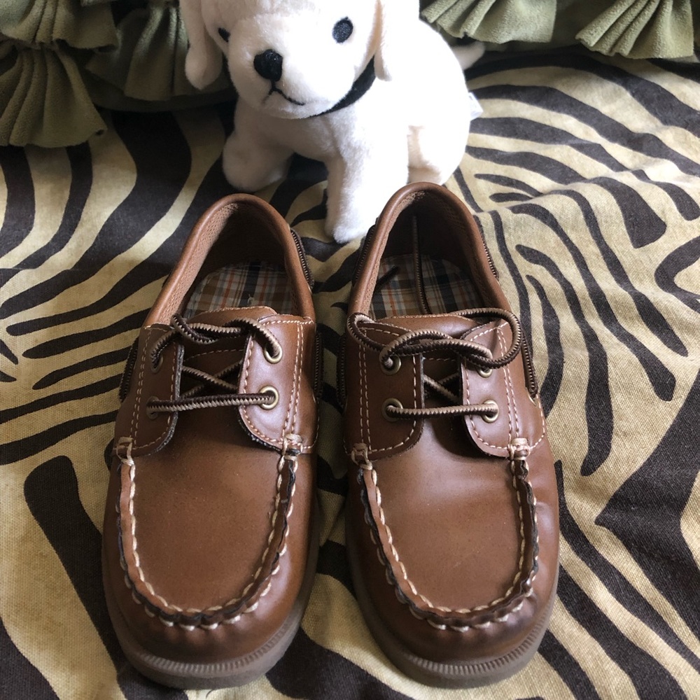 Boys dress shoes size 10